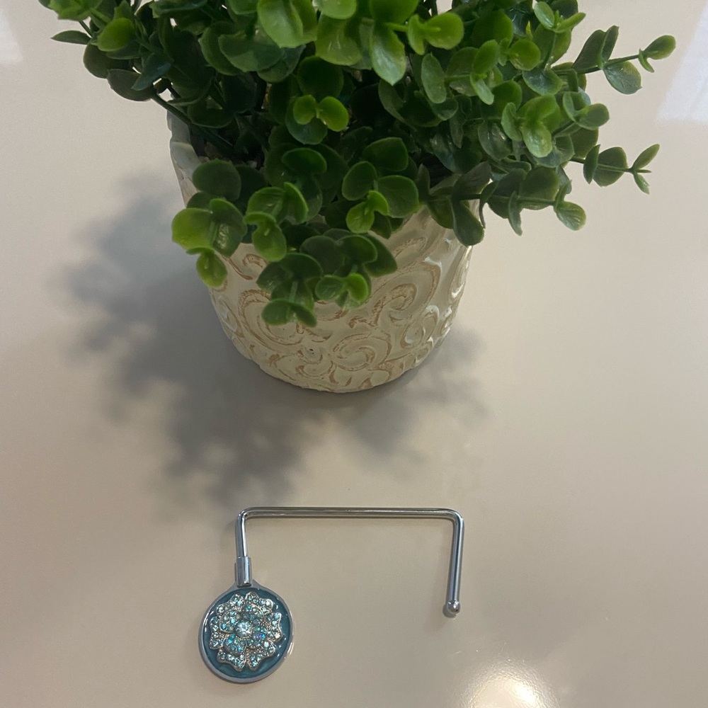 Bag Hanger